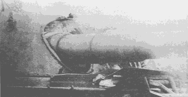Броненосец "Фудзи" Повреждение башни полученное в Цусимском бою.